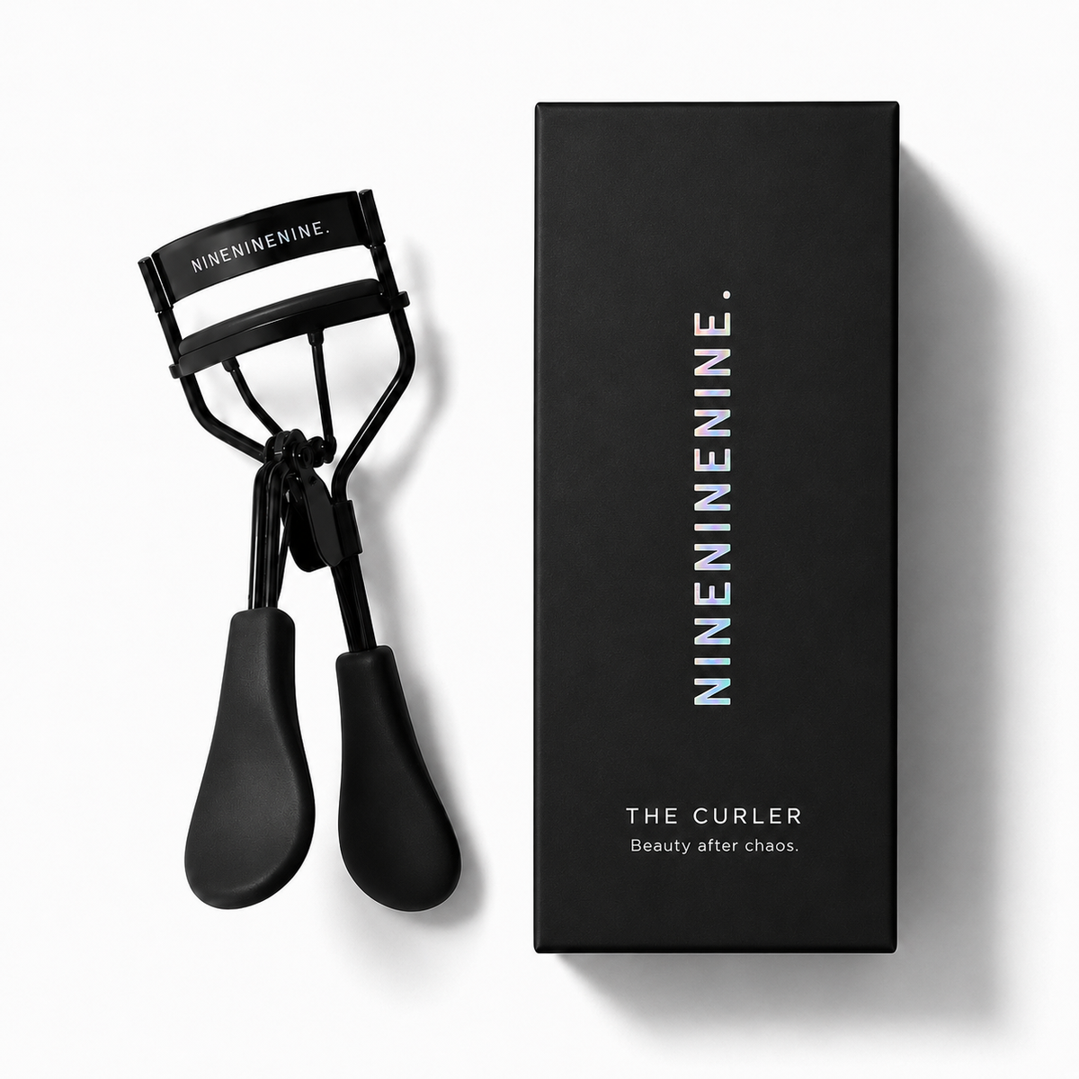 THE LASH CURLER